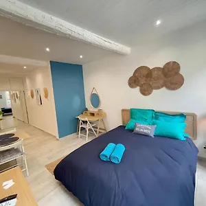 Spacieux Loft Coeur Vieux Appartement